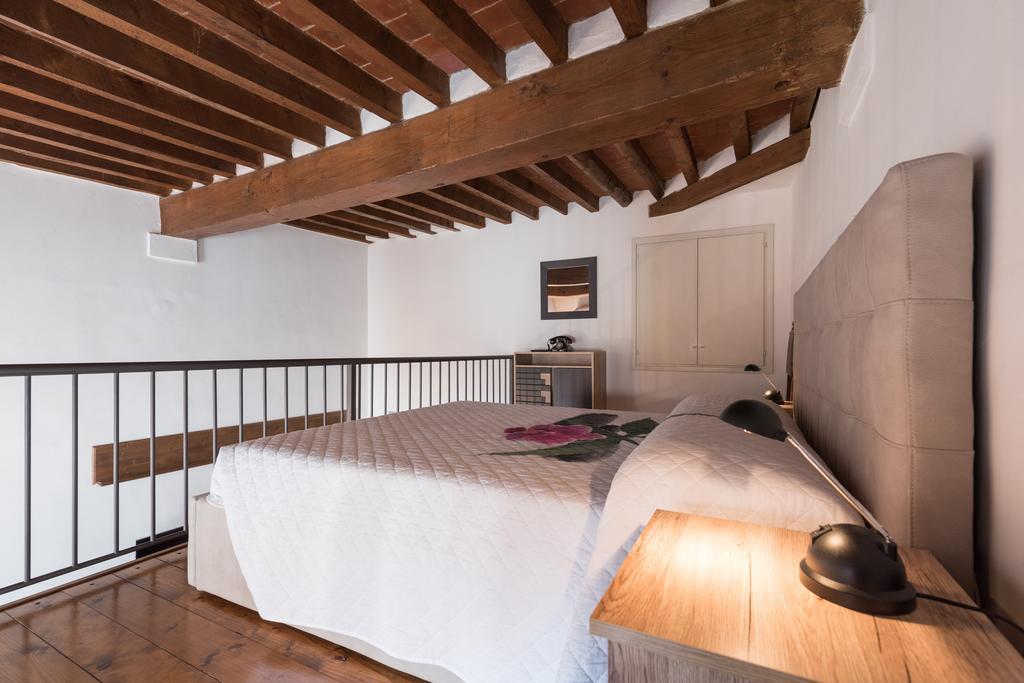 Firenze Rentals Suite Proconsolo Экстерьер фото
